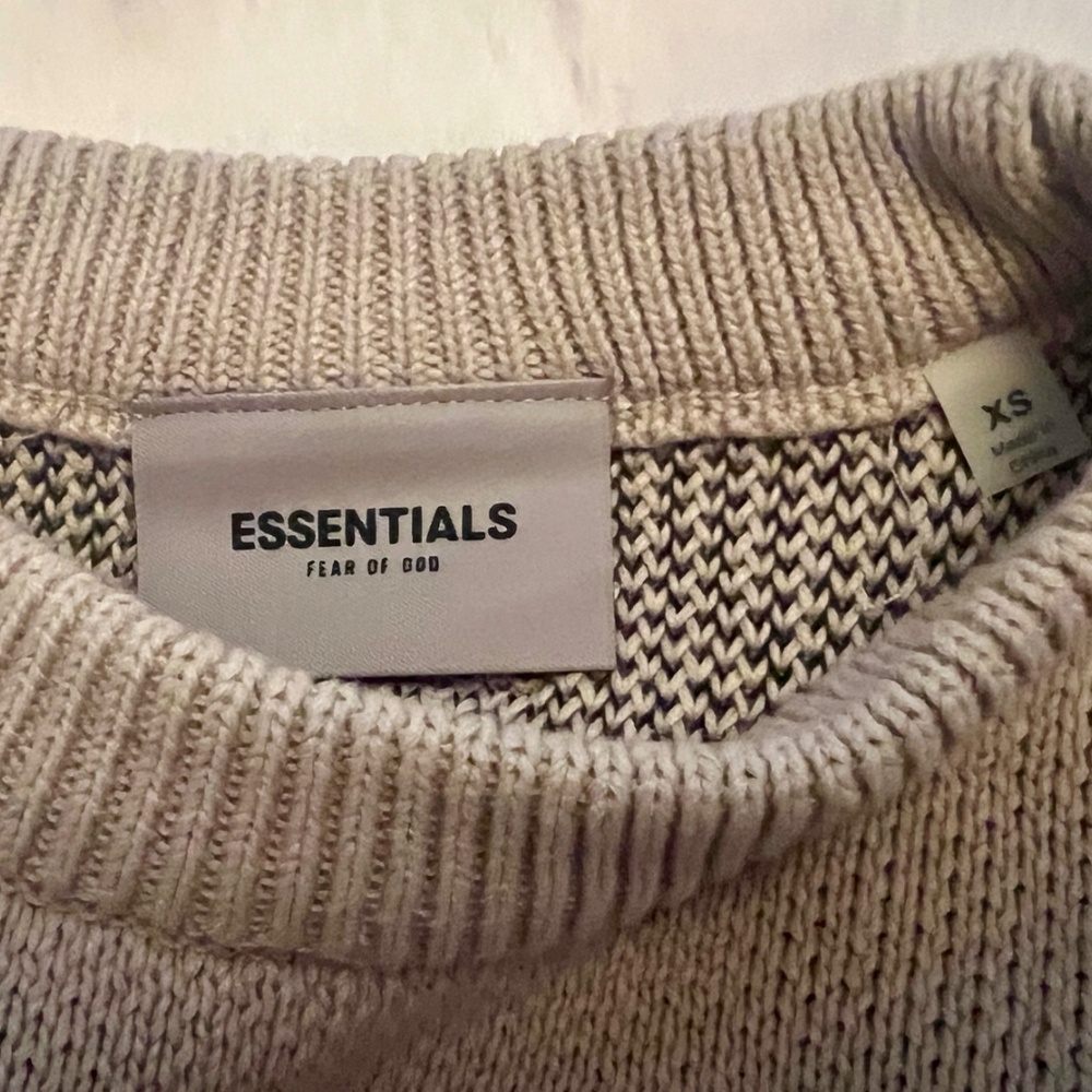 Essentials Sweater - Picture 4 of 4